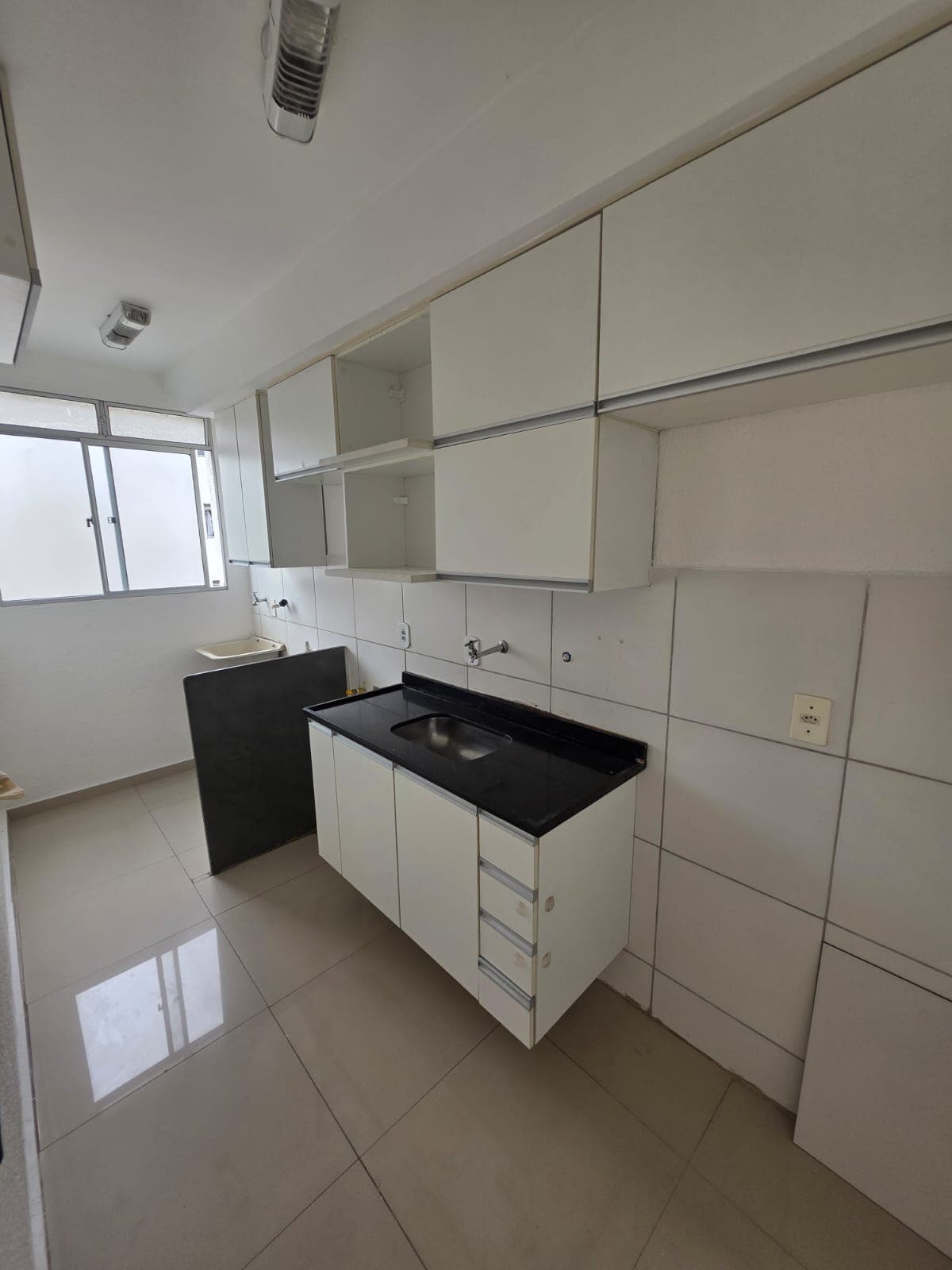 Foto do imóvel em Estr. Rio São Paulo, 4375 - Campo Grande